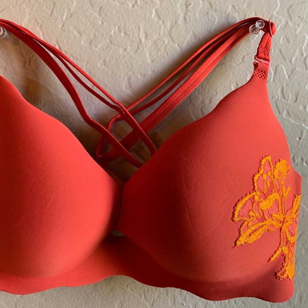 Victoria's Secret Convertible/Multiway Bra